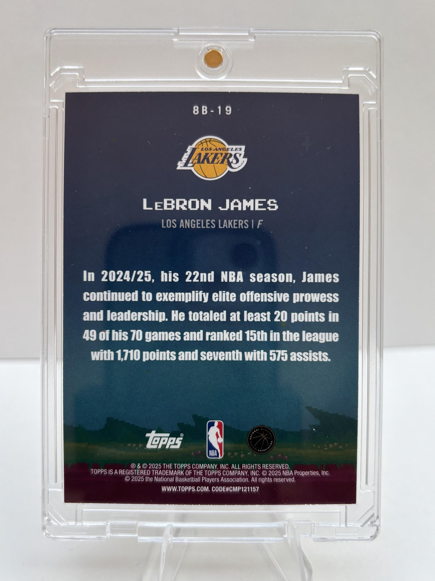 2025-26 Topps #8B-19 LeBron James 8-Bit Ballers