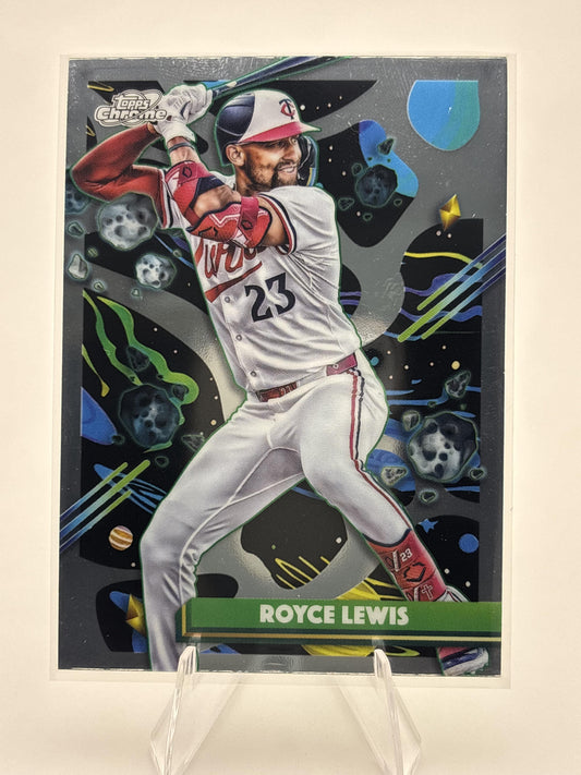 2025 Topps Chrome Cosmic #19 Royce Lewis