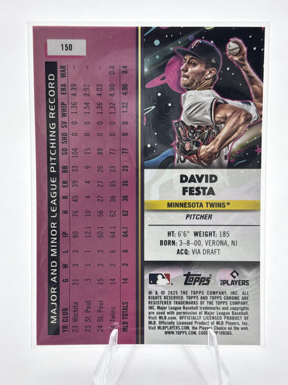 2025 Topps Chrome Cosmic #150 David Festa