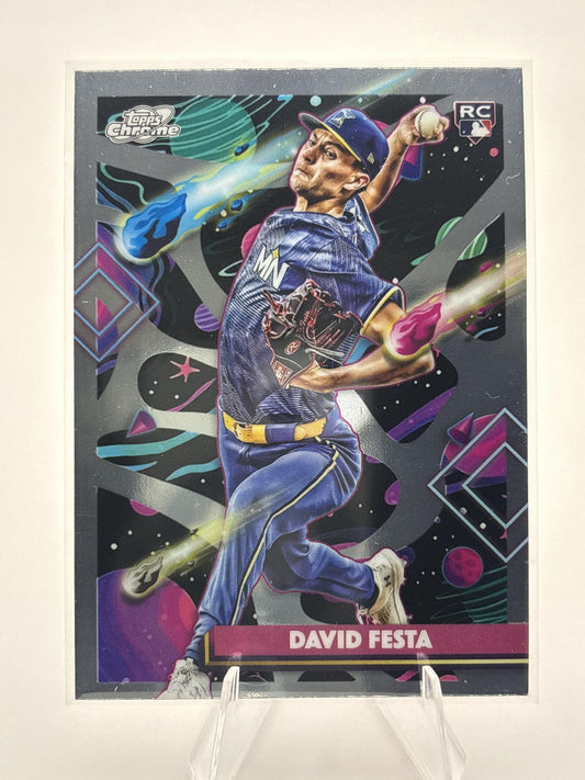 2025 Topps Chrome Cosmic #150 David Festa