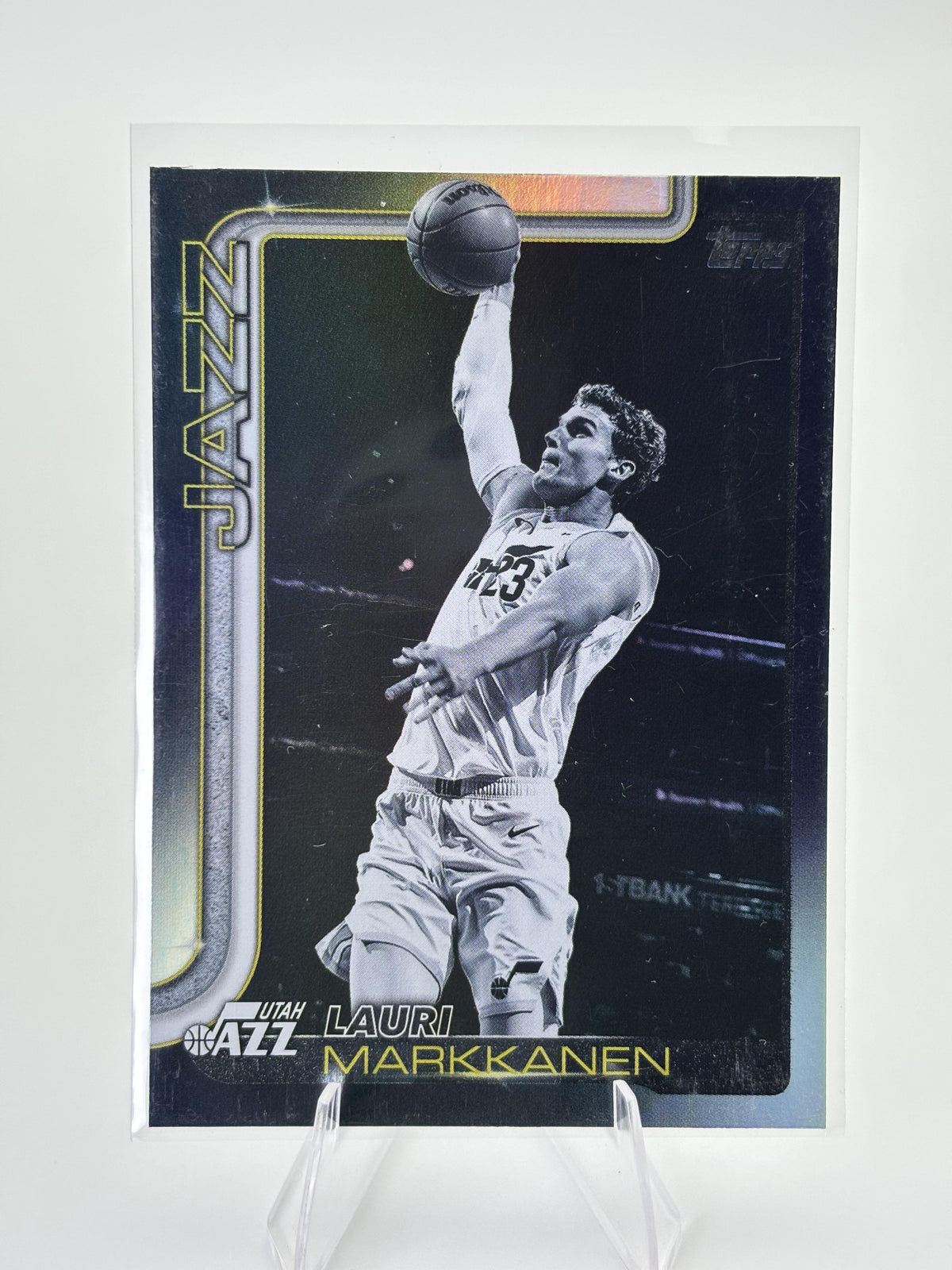 2025-26 Topps #129 Lauri Markkanen Blackout