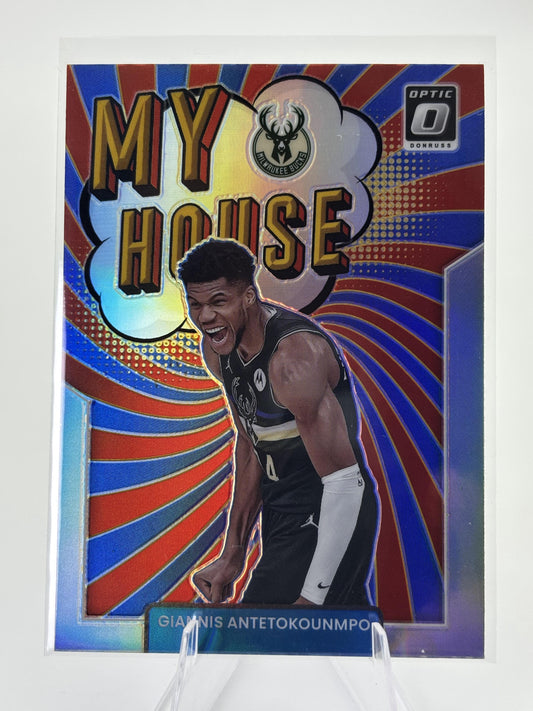 2021-22 Donruss Optic #4 Giannis Antetokounmpo My House Holo
