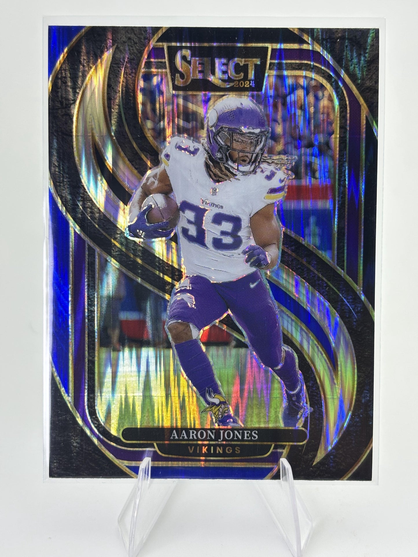 2024 Panini Select #102 Aaron Jones Black & Blue Prizm Shock